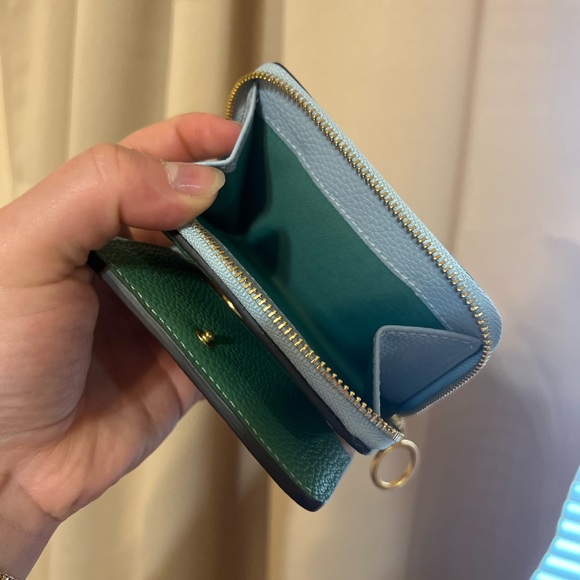 Tory  Burch wallet - Picture 6 of 6